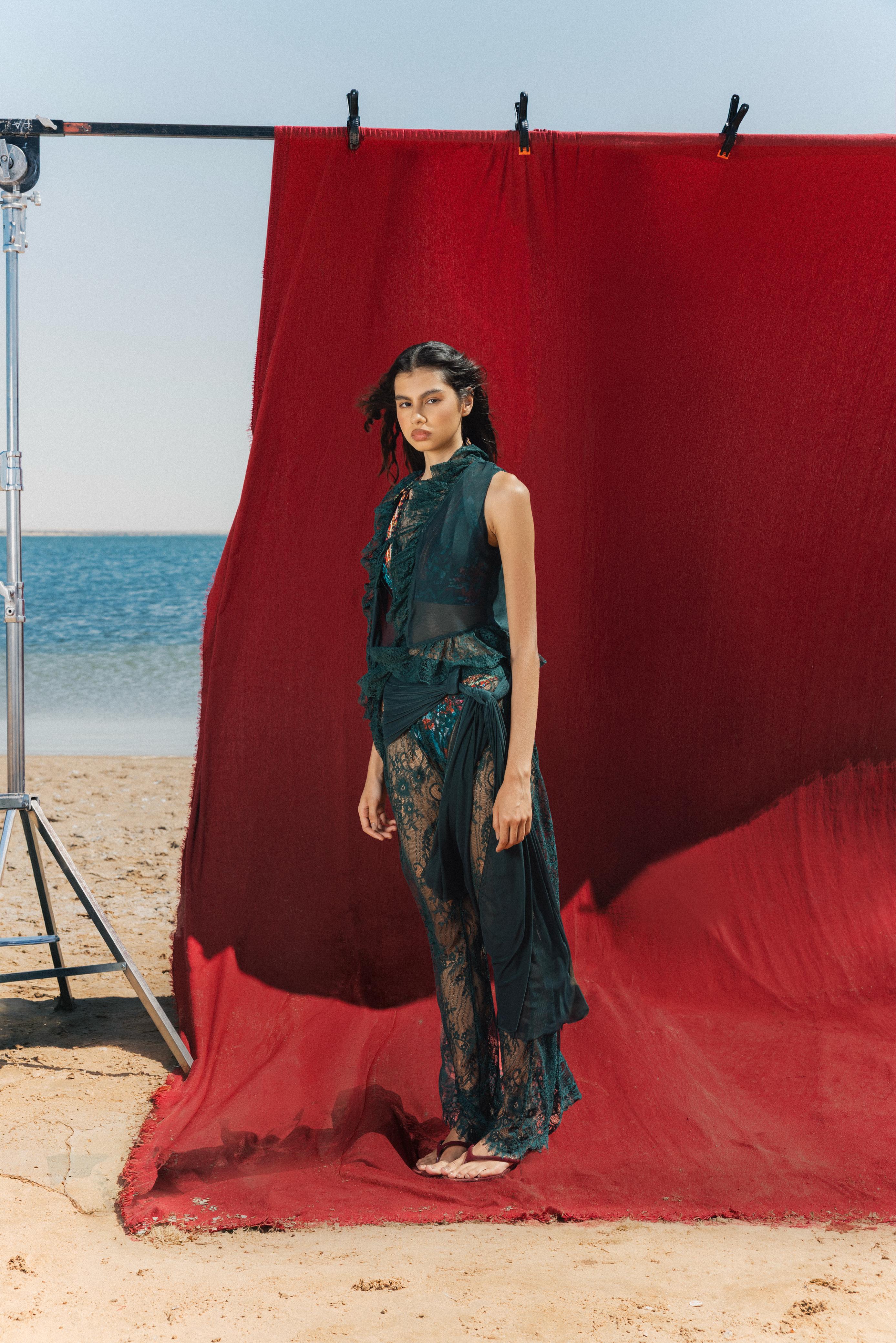 The Aura Trouser